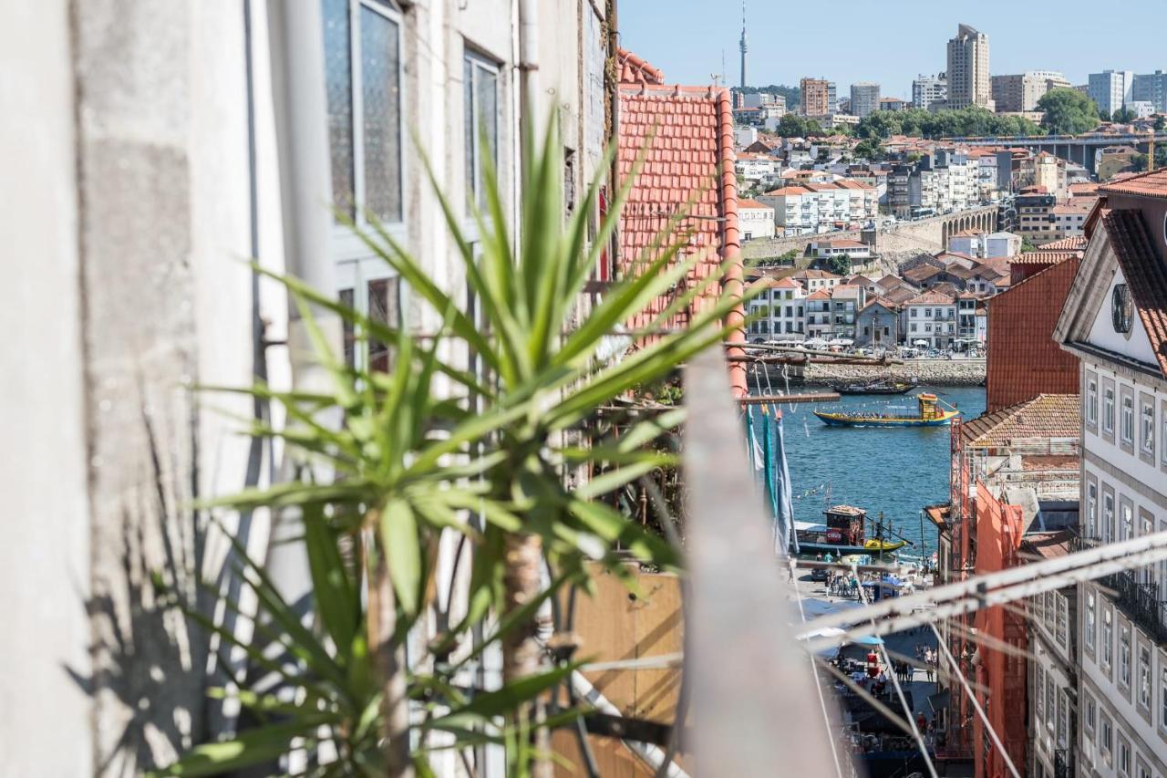 Guestready - Minimalistic Studio Downtown Porto Eksteriør billede