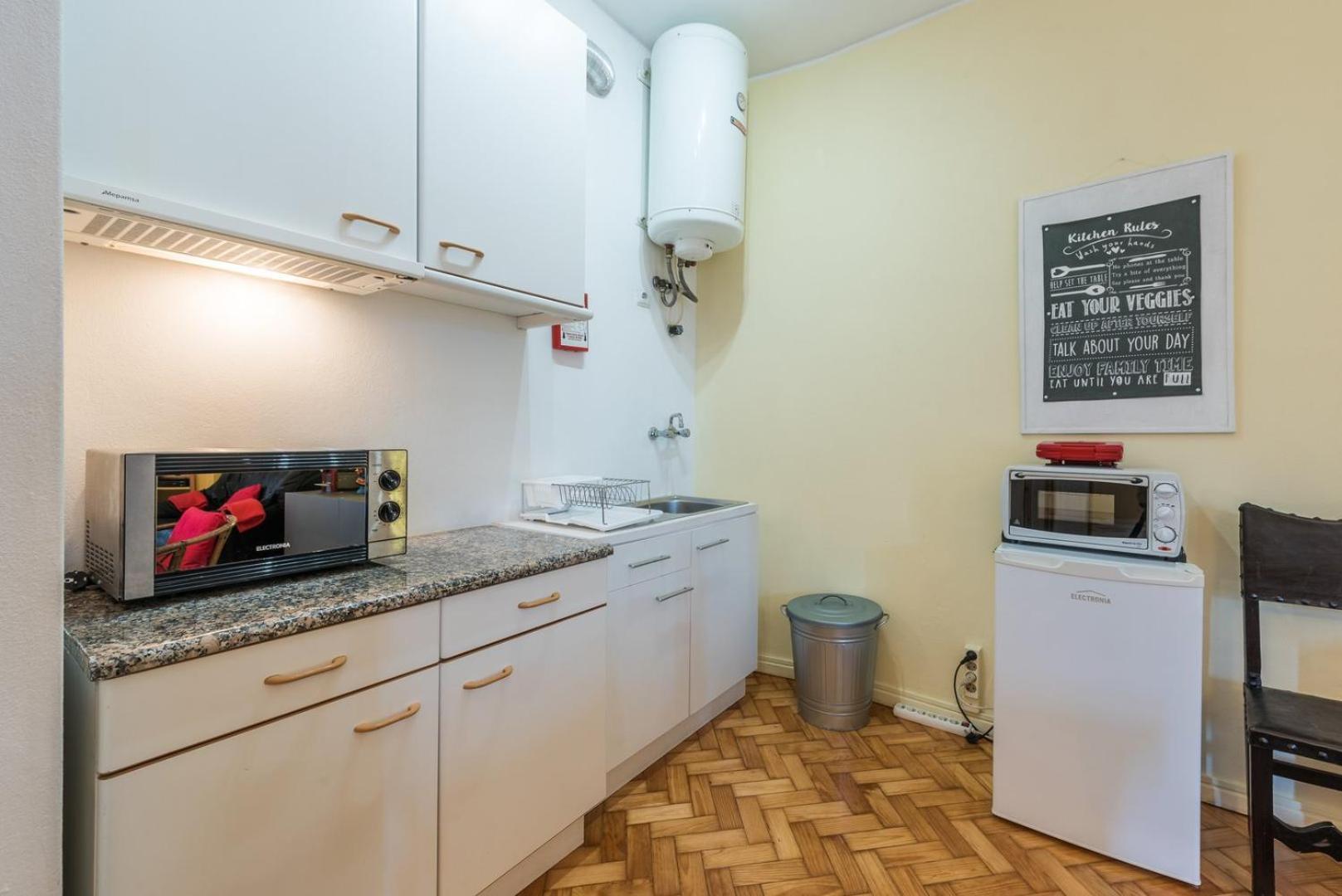 Guestready - Minimalistic Studio Downtown Porto Eksteriør billede