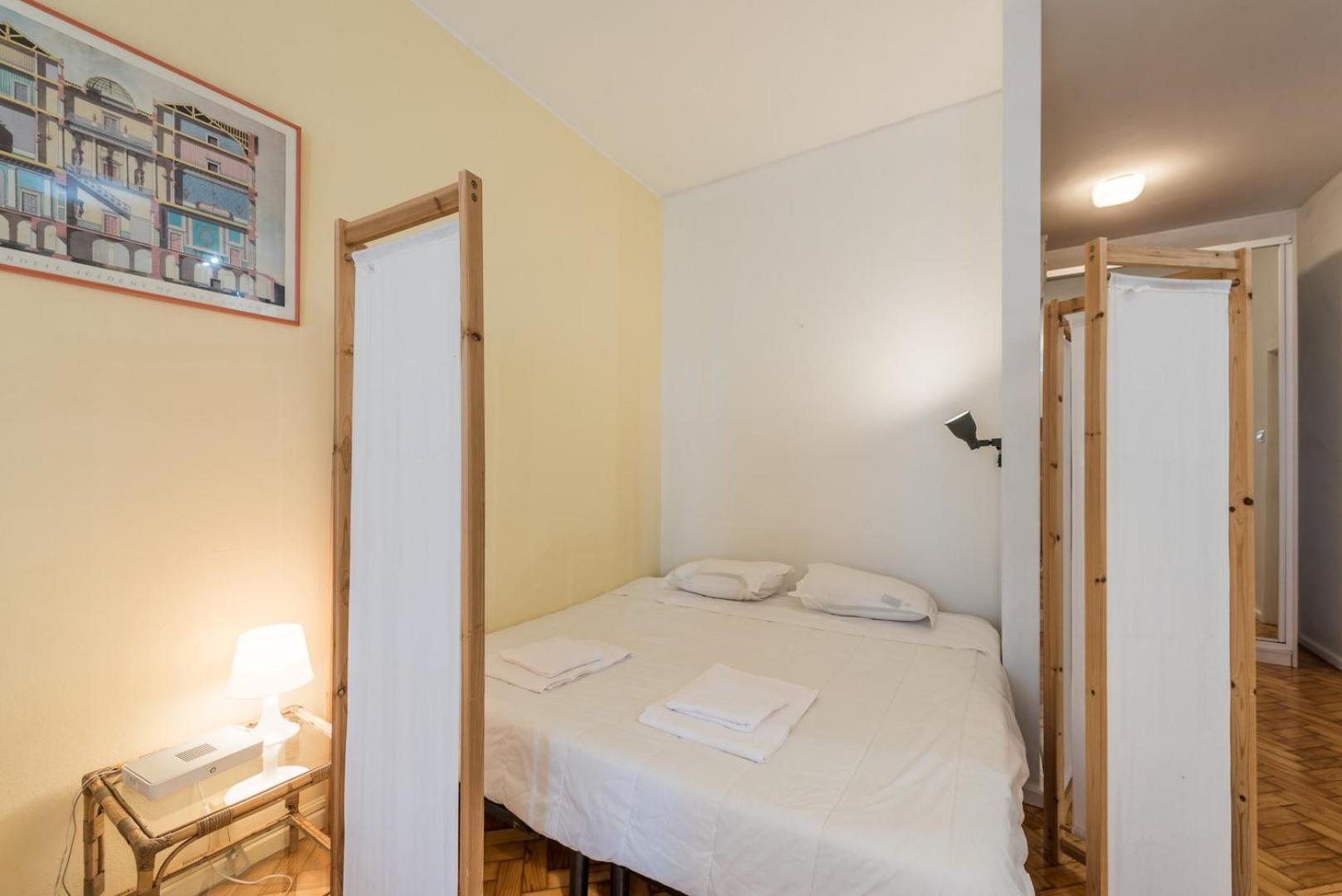 Guestready - Minimalistic Studio Downtown Porto Eksteriør billede