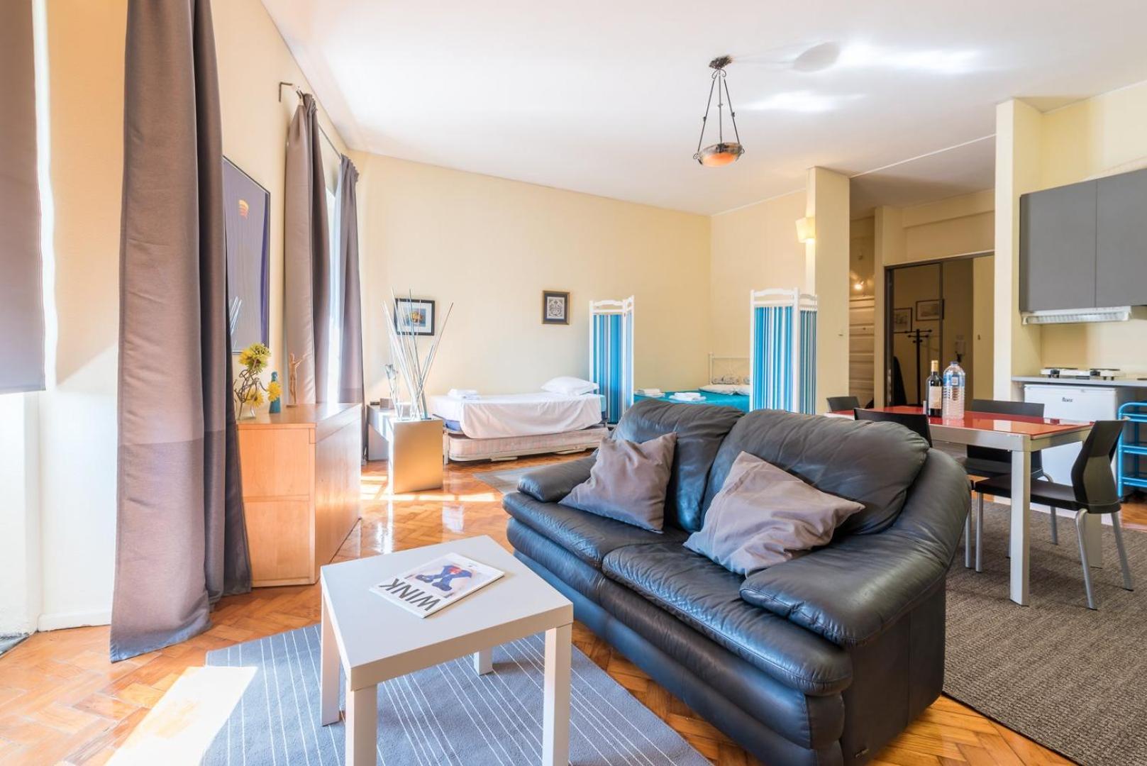 Guestready - Minimalistic Studio Downtown Porto Eksteriør billede